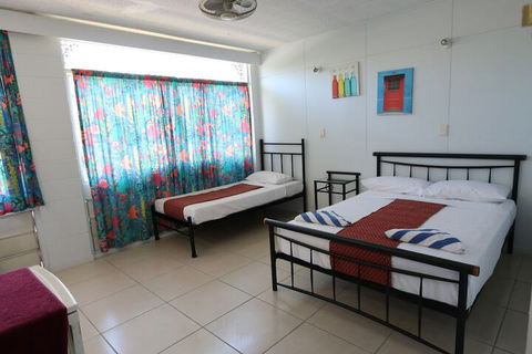 Caravella Backpackers - Accommodation Newcastle 7