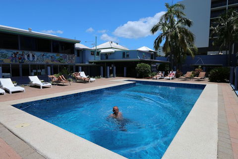 Caravella Backpackers - Accommodation Newcastle 2