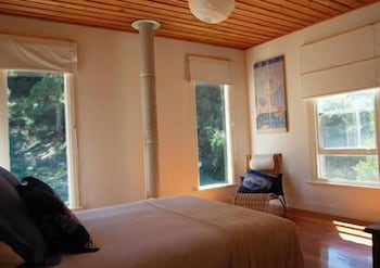 Allenvale - Accommodation Newcastle 2