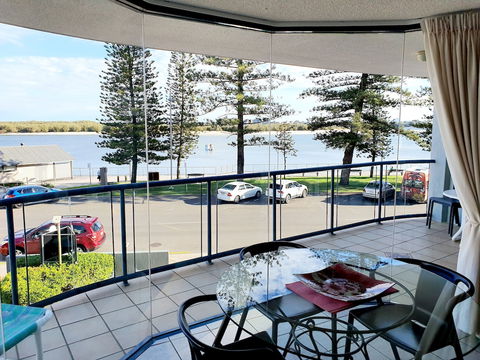 Cerulean Apartments - Accommodation Newcastle 0