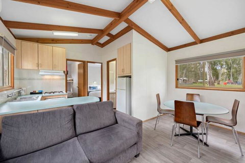 Discovery Parks â€“ Clare - Accommodation Newcastle 6