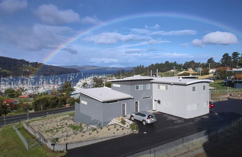 The Cove Kettering - Accommodation Newcastle 4