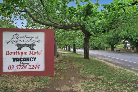 Beechworth On Bridge - Accommodation Newcastle 2