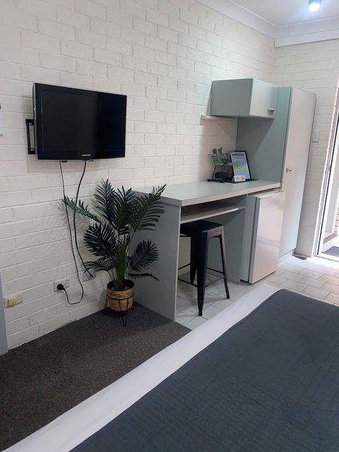 Beach Park Motel - Accommodation Newcastle 0