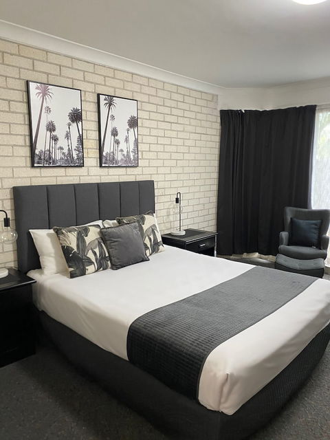 Beach Park Motel - Accommodation Newcastle 3