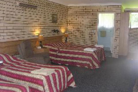 Sapphire Motel Coffs Harbour - Accommodation Newcastle 2