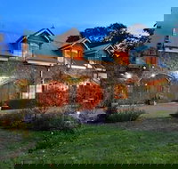 Mary Card's Coach House - Accommodation Newcastle