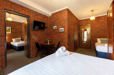 Armour Motor Inn - Accommodation Newcastle 5