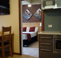 Glenelg Gateway Apartments - Accommodation Newcastle