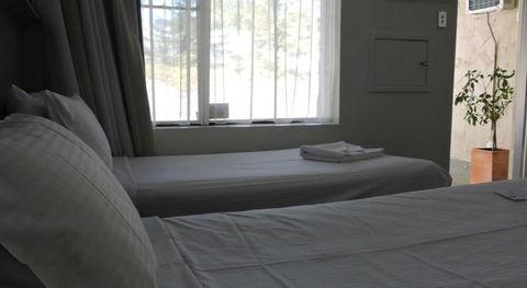 Town & Country Motel - Accommodation Newcastle 3