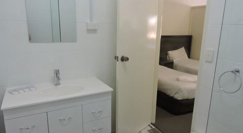 Town & Country Motel - Accommodation Newcastle 2