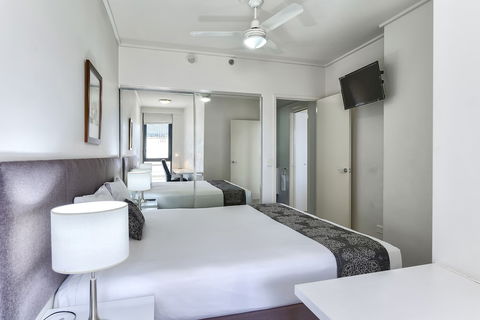 Flynn Brisbane - Accommodation Newcastle 5