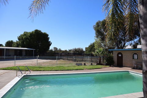 Capri Motel - Accommodation Newcastle 1