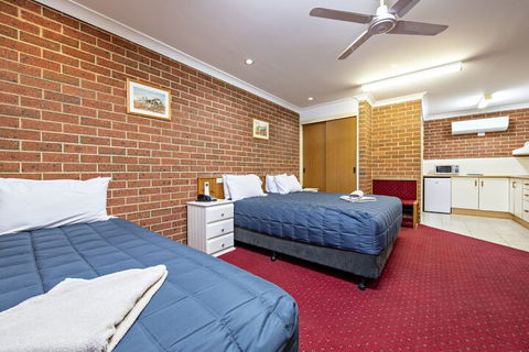 Matilda Motor Inn - Accommodation Newcastle 6
