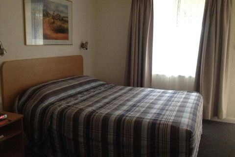 All Seasons Motor Lodge - Accommodation Newcastle 5