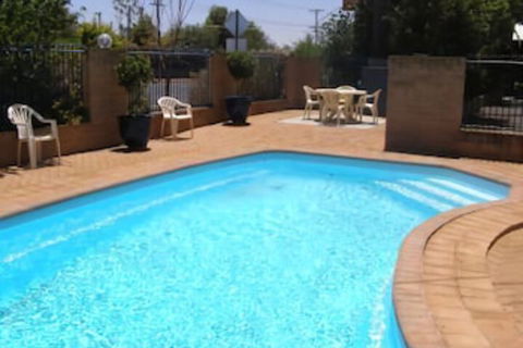 All Seasons Motor Lodge - Accommodation Newcastle 0