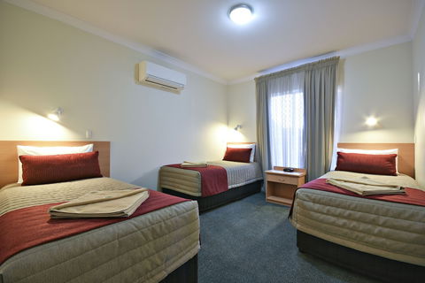 Abel Tasman Motor Inn - Accommodation Newcastle 4