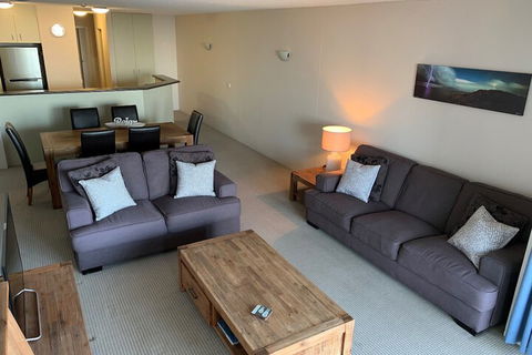 Sea Point Ocean Apartments - Accommodation Newcastle 3