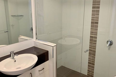 Sea Point Ocean Apartments - Accommodation Newcastle 4