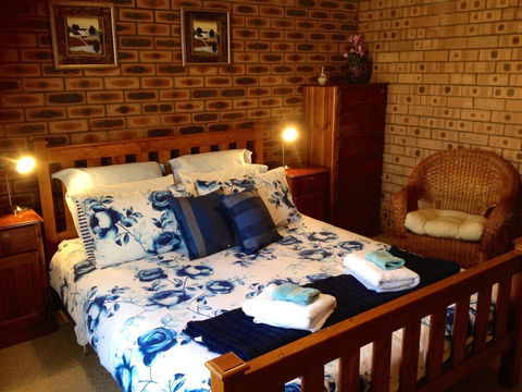 Shady Trees Barrington Holiday House - Accommodation Newcastle 3
