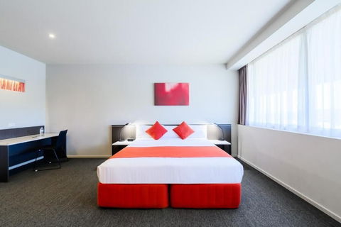 Abode Woden - Accommodation Newcastle 3