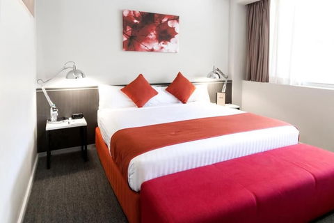 Abode Woden - Accommodation Newcastle 6