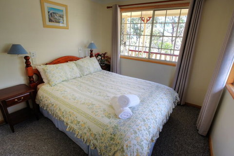 Accommodation Creek Cottages - Accommodation Newcastle 3