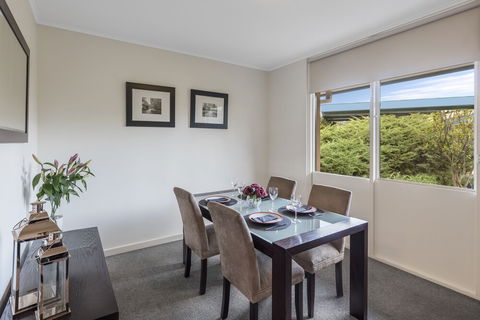 Dorset Gardens Hotel - Accommodation Newcastle 3