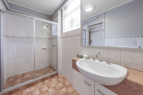 Dorset Gardens Hotel - Accommodation Newcastle 5