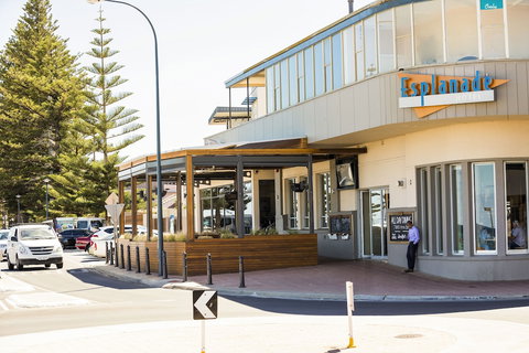 Esplanade Hotel - Accommodation Newcastle 0