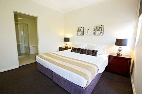 Astina Serviced Apartments - Central - Accommodation Newcastle 3