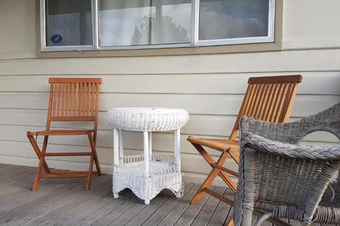 16 Gregson Silky Oaks - Accommodation Newcastle 3