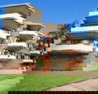 Tindarra - Accommodation Newcastle