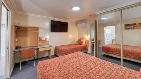 Motel Carnarvon - Accommodation Newcastle 6