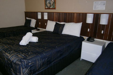 Kellys Motel Oakey - Accommodation Newcastle 7