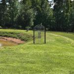 Ghost Hill Road Retreat - Accommodation Newcastle 0