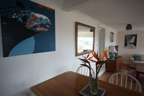 Seaview House Ulverstone - Accommodation Newcastle 2