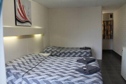 Motel 707 - Accommodation Newcastle 0