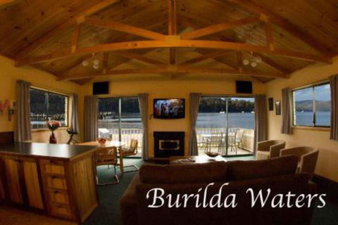 Burilda Waters - Accommodation Newcastle 2