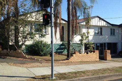 Some Rooms Backpacker - Accommodation Newcastle 7
