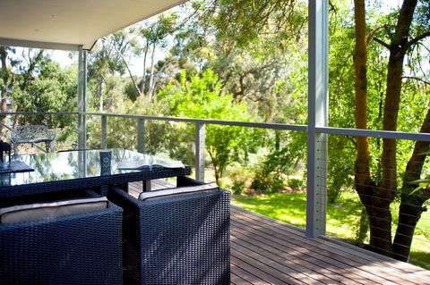 Apple Tree Cottage - Accommodation Newcastle 4