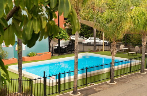 Berri Hotel - Accommodation Newcastle 4