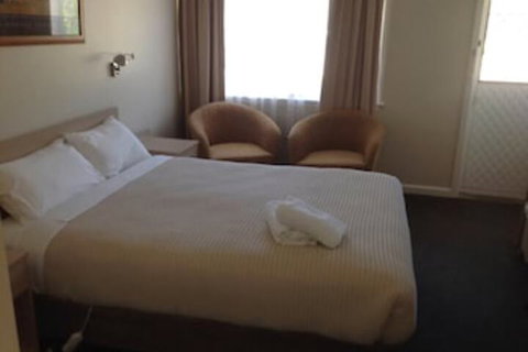 Gabriel Motor Inn - Accommodation Newcastle 6