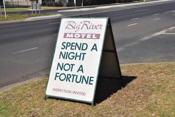 Big River Motel - Accommodation Newcastle 3