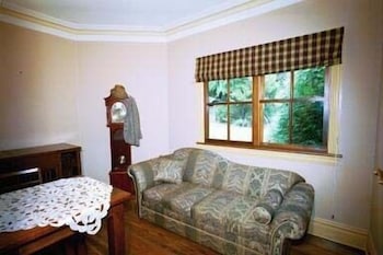 The Hidden Gem - Accommodation Newcastle 2