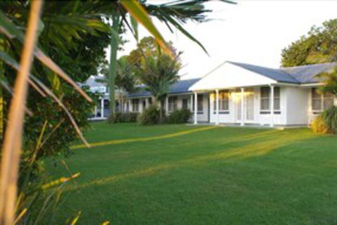 Colonial Court Motor Inn - Accommodation Newcastle 2