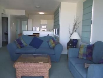 King's Row Holiday Apartments - Accommodation Newcastle 5