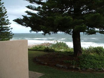 King's Row Holiday Apartments - Accommodation Newcastle 0