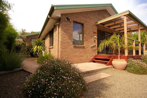 Abs By The Bay - Accommodation Newcastle 6