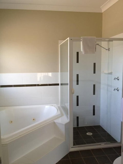 The Grange On Hermitage - Accommodation Newcastle 6